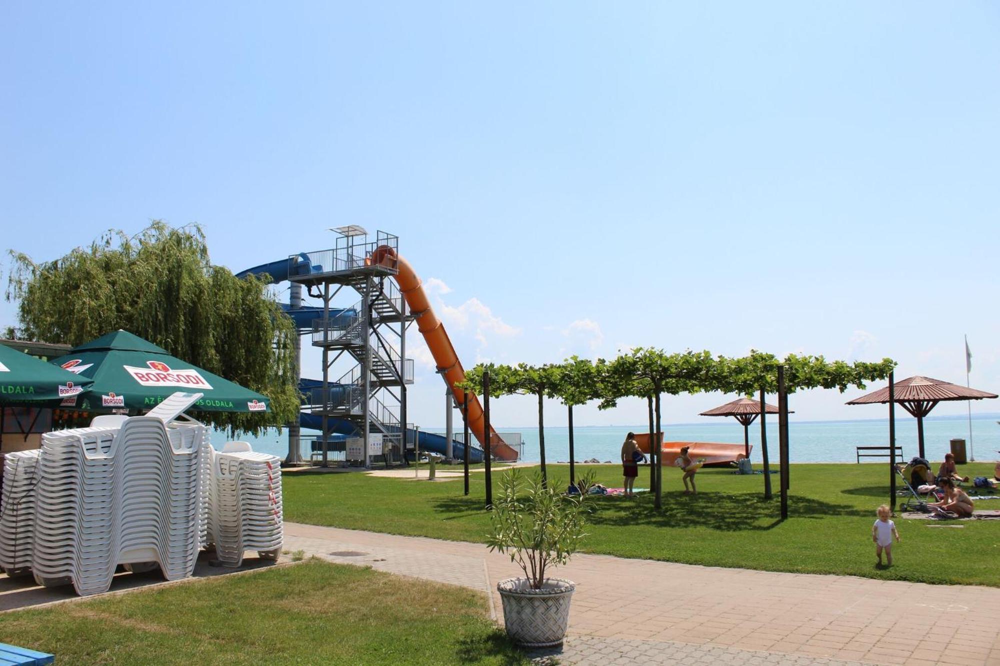 Admiral Apartman Чопак Екстер'єр фото